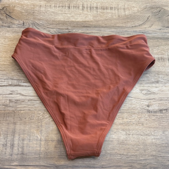 SHEIN Terracotta Bikini Set - Picture 4 of 7